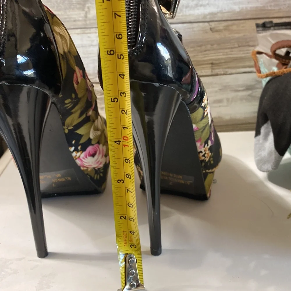 6” Strappy stiletto heels platform floral print
